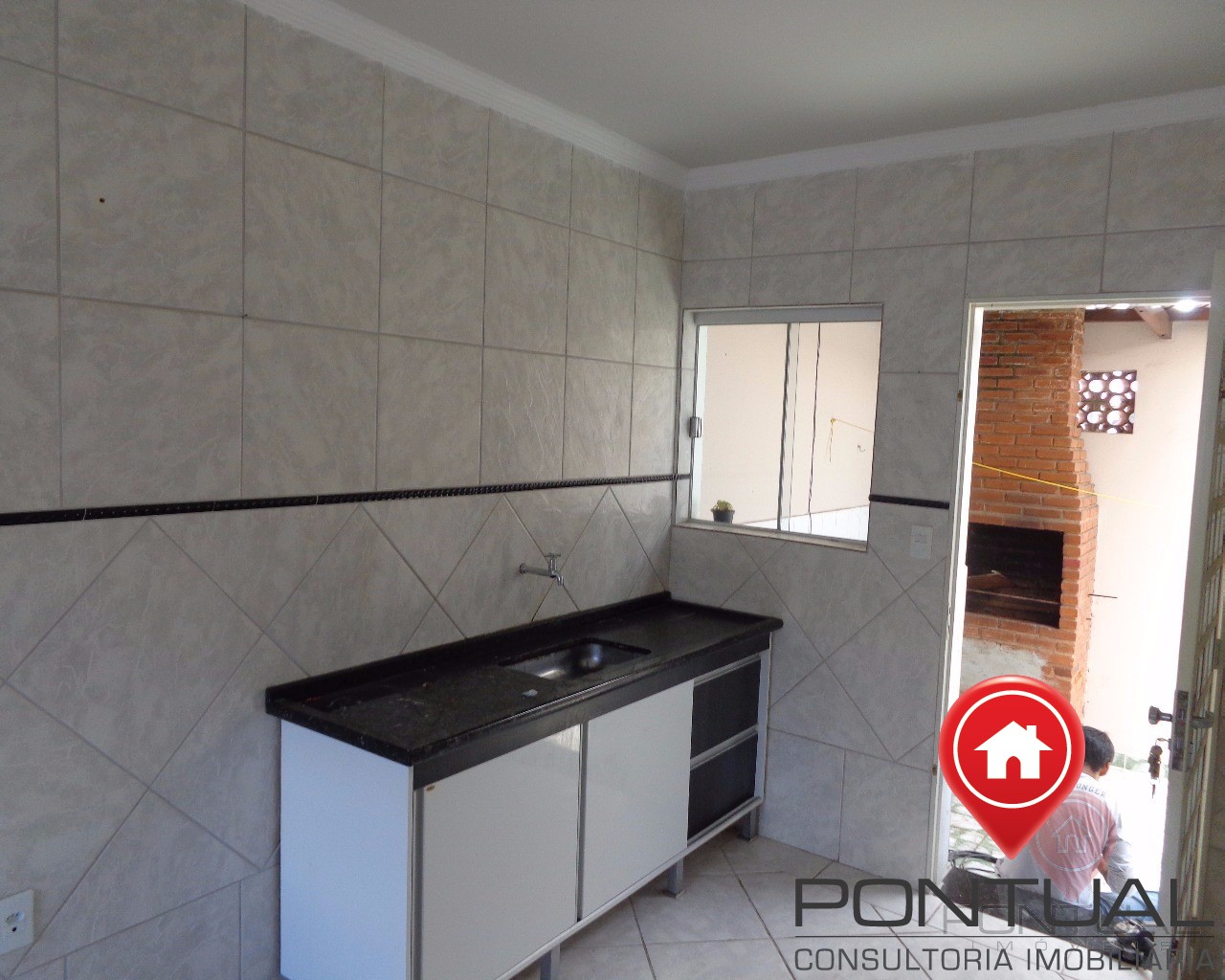 Imóvel à venda em lins-sp: casa com 2 quartos, 1 sala, 1 ban