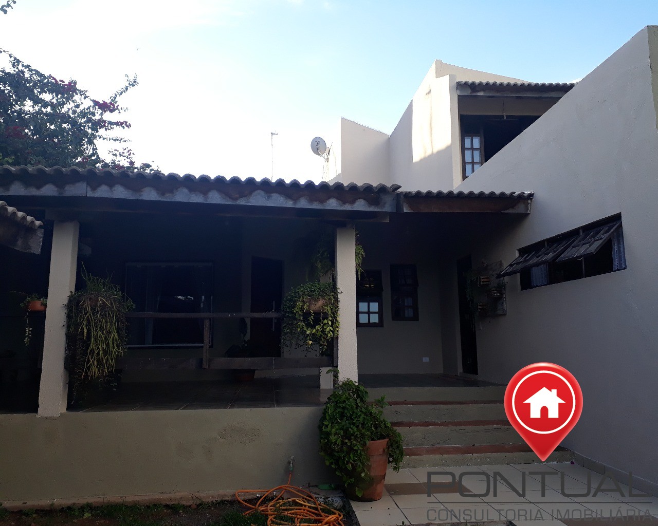 Casa a venda no jardim acapulco marília - confira esta oport