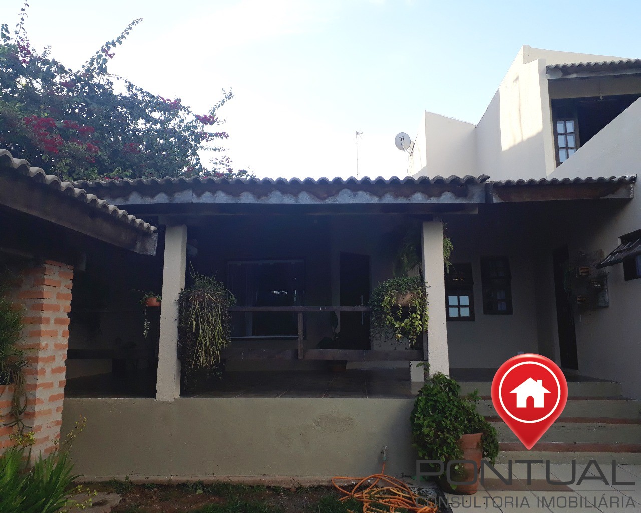 Casa a venda no jardim acapulco marília - confira esta oport