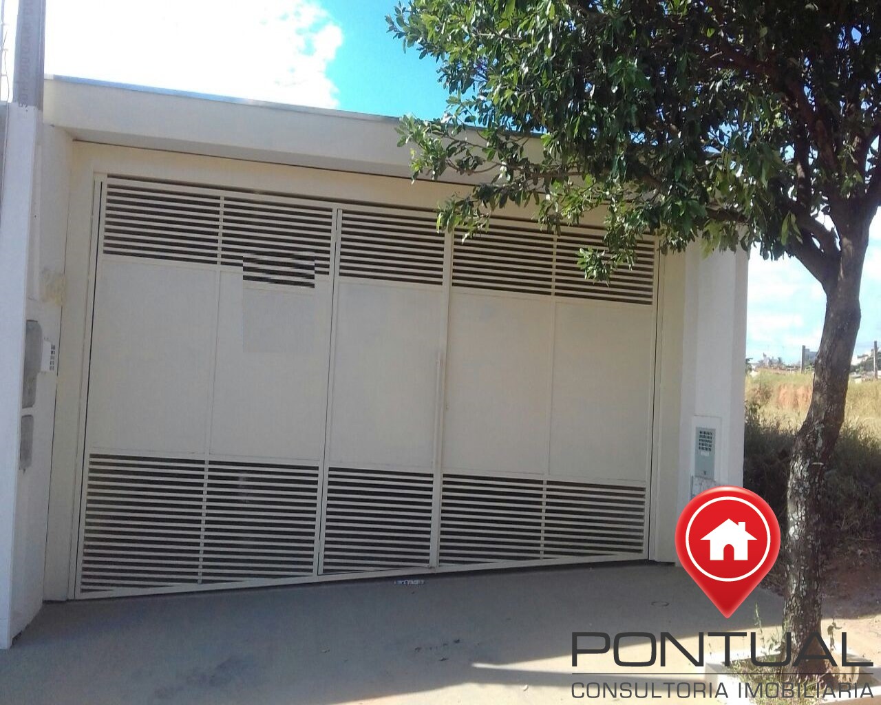 Casa à venda em Marília no Bairro Parque das Azaléias. Venha conhecer!