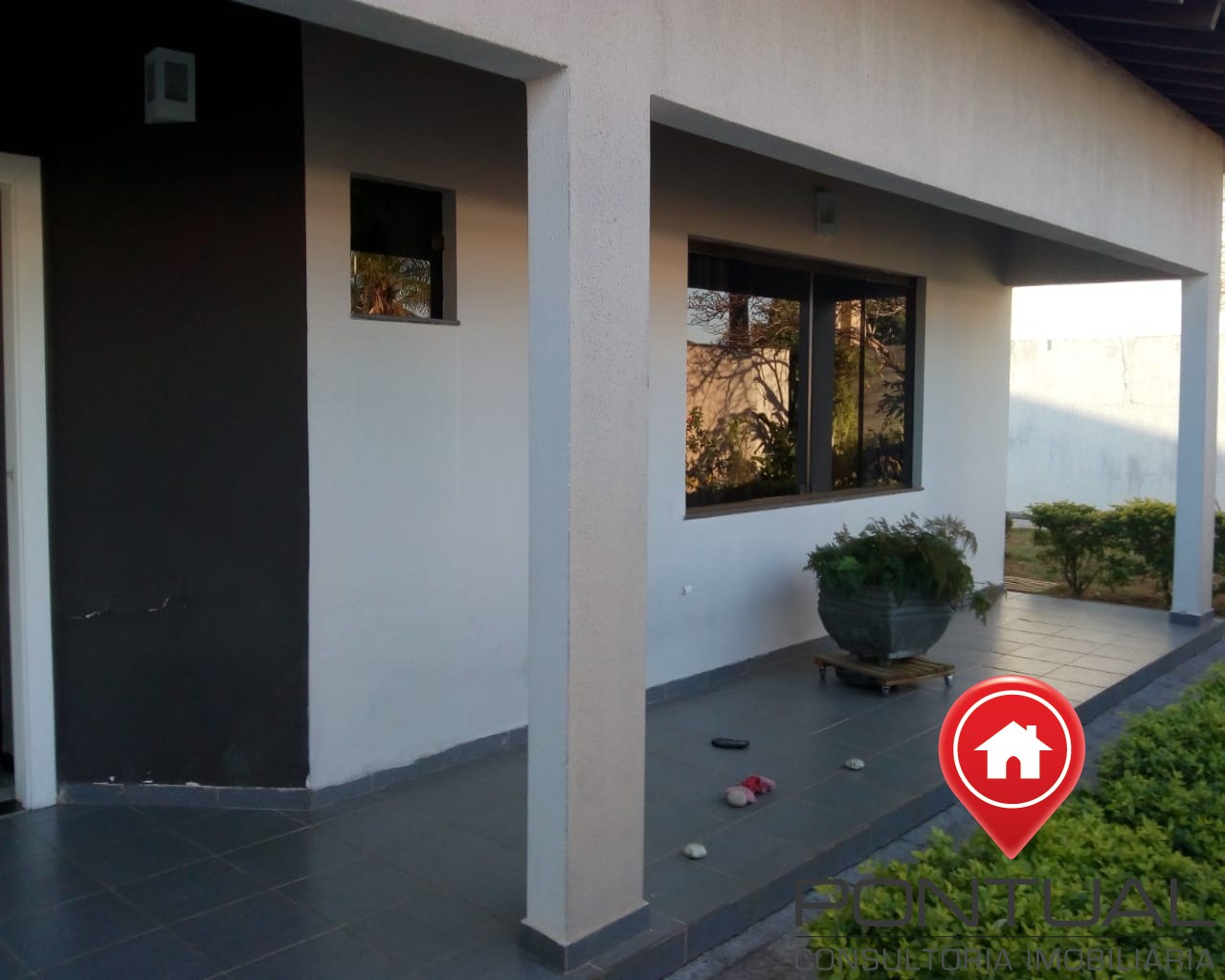 Casa à venda jardim são domingos marília 3 suítes piscina - 