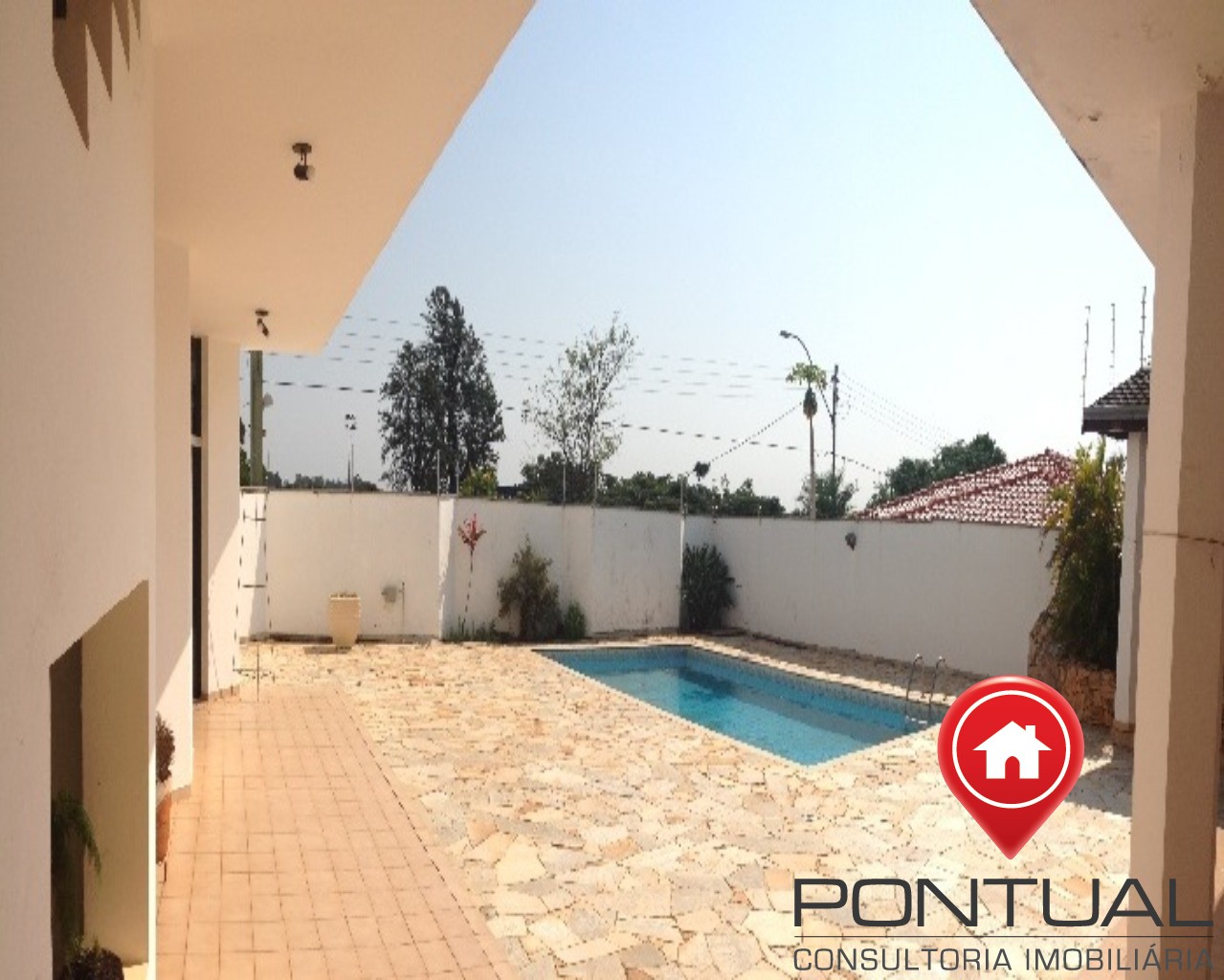 Casa venda de Luxo em Marilia com 5 Quartos Jardim Maria Izabel - Piscina e Permuta! Pontual Imóveis sua imobiliária em Marília