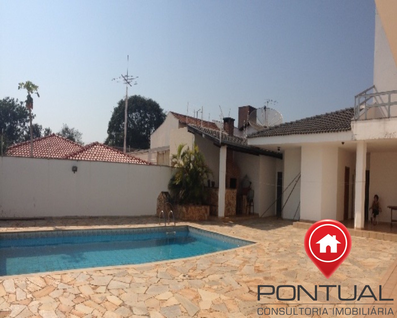 Casa venda de Luxo em Marilia com 5 Quartos Jardim Maria Izabel - Piscina e Permuta! Pontual Imóveis sua imobiliária em Marília