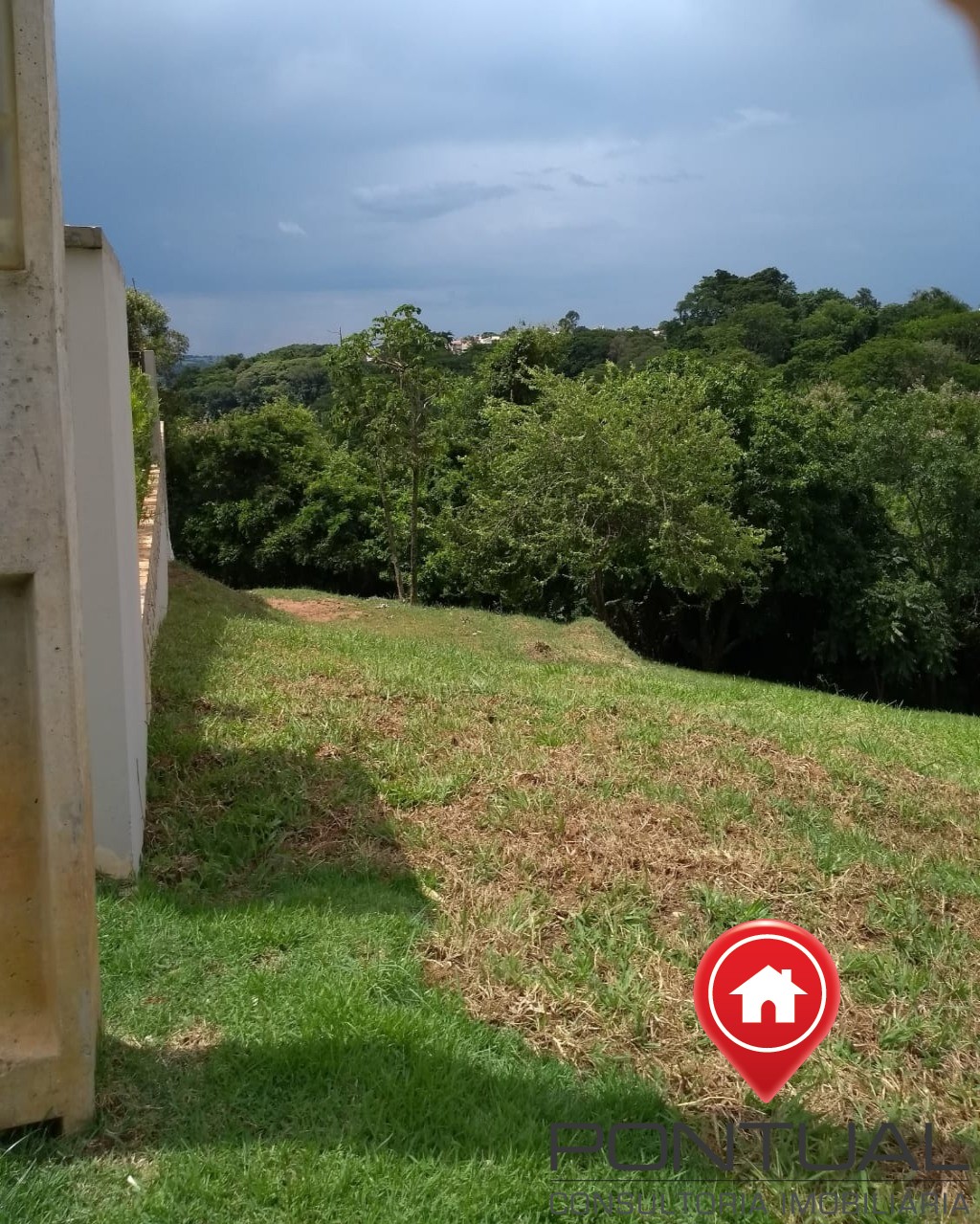 Terreno à venda no condomínio garden park em marília. Agende