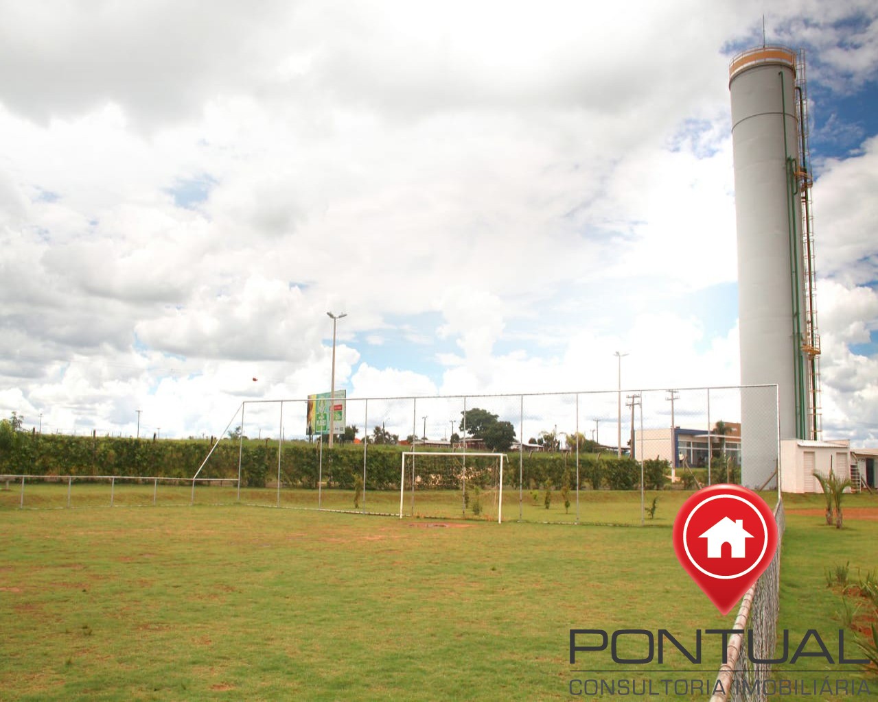 Casa à venda em marília no condomínio moradas marília. Venha