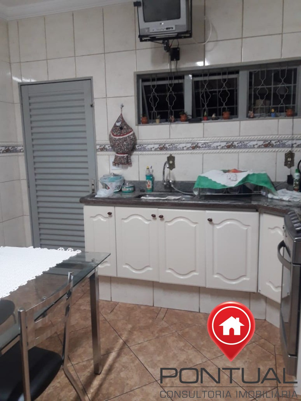 Casa à venda em Marília-SP no Jardim Califórnia. Venha conhecer!