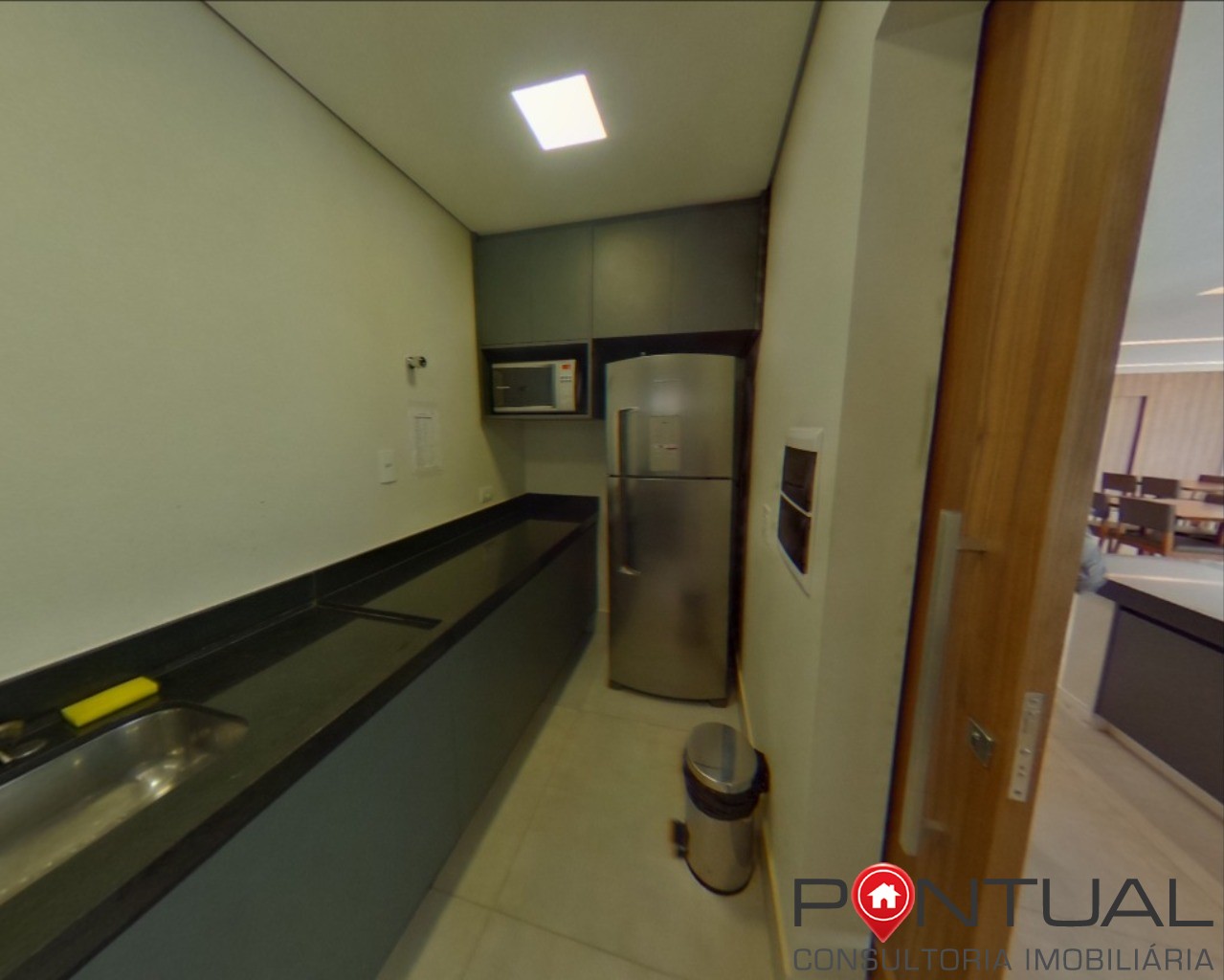 Apartamento à venda Palazzo Esmeralda, 3 suítes perto da Av. Esmeraldas. Faça sua proposta! Pontual Imóveis sua imobiliária em Marília.