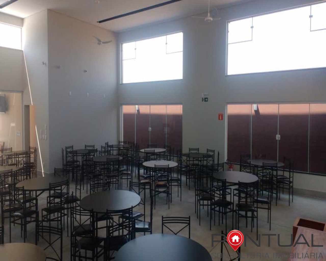 Salão comercial a venda em marilia com 300m² distrito indust
