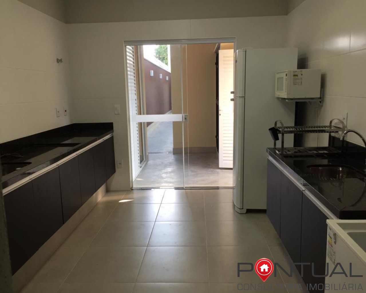 Salão comercial a venda em Marilia com 300m² Distrito Industrial - Agende sua visita! Pontual Imóveis sua imobiliária em Marília