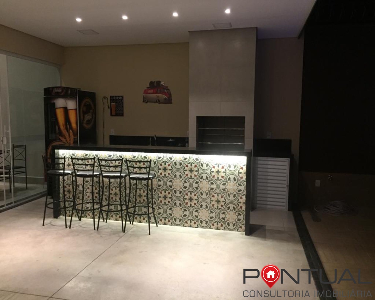 Salão comercial a venda em Marilia com 300m² Distrito Industrial - Agende sua visita! Pontual Imóveis sua imobiliária em Marília