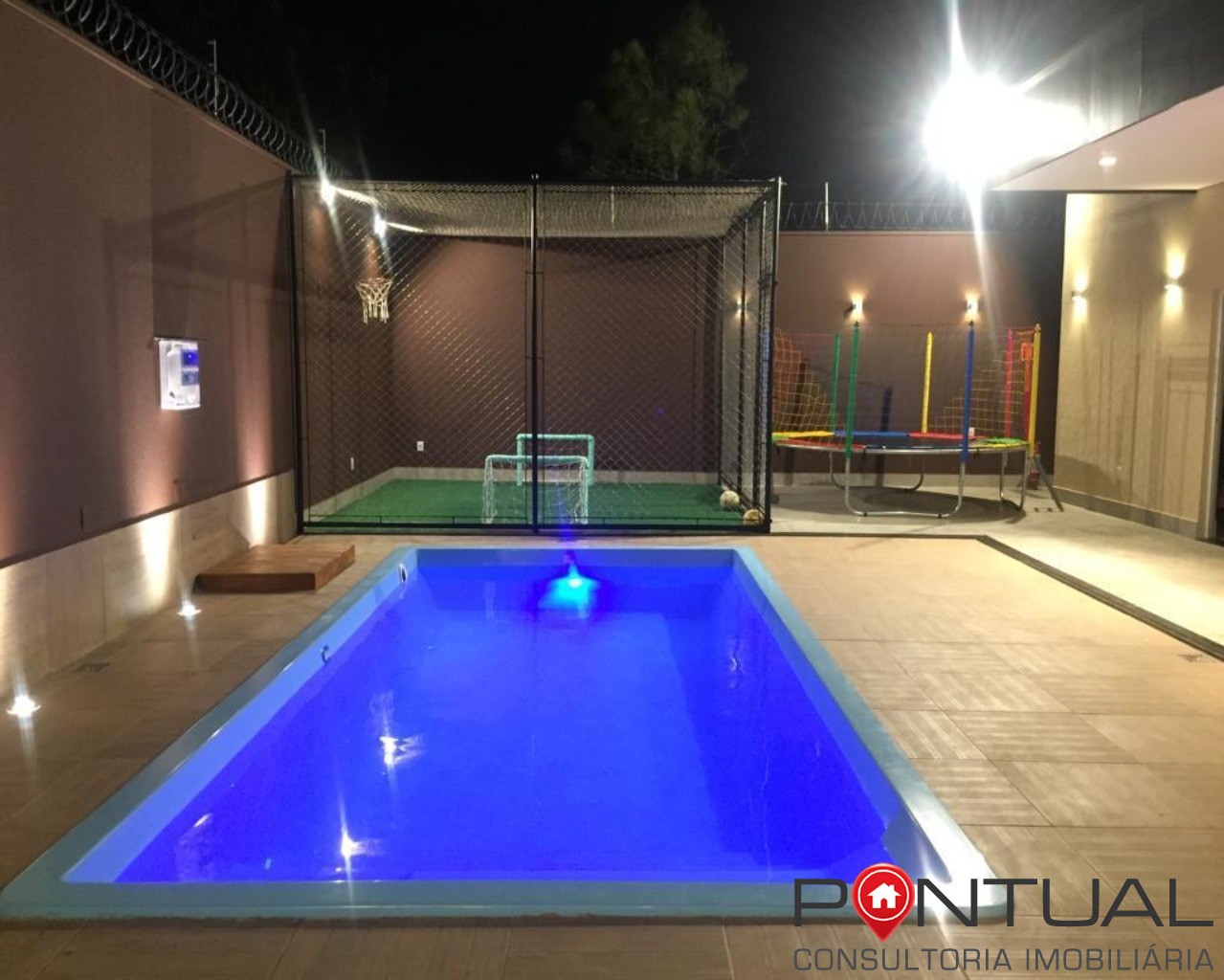 Salão comercial a venda em Marilia com 300m² Distrito Industrial - Agende sua visita! Pontual Imóveis sua imobiliária em Marília