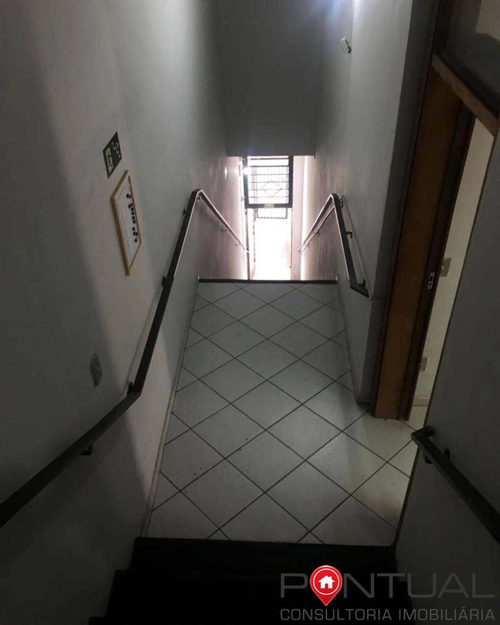Sala comercial para alugar centro de marília. Agende a sua v
