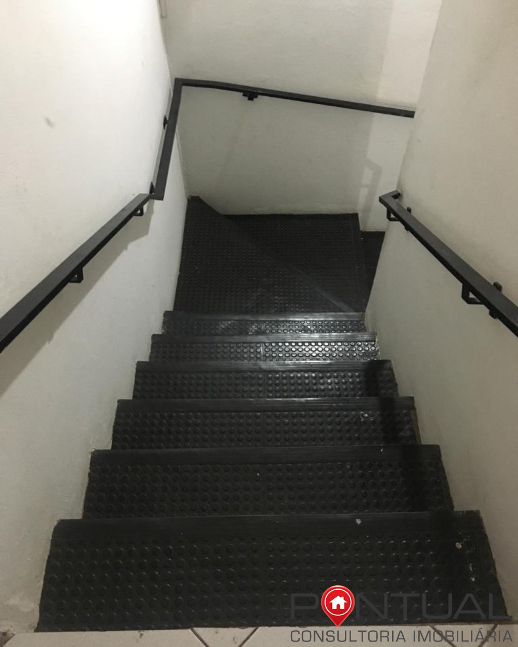 Sala comercial para alugar centro de marília. Agende a sua v