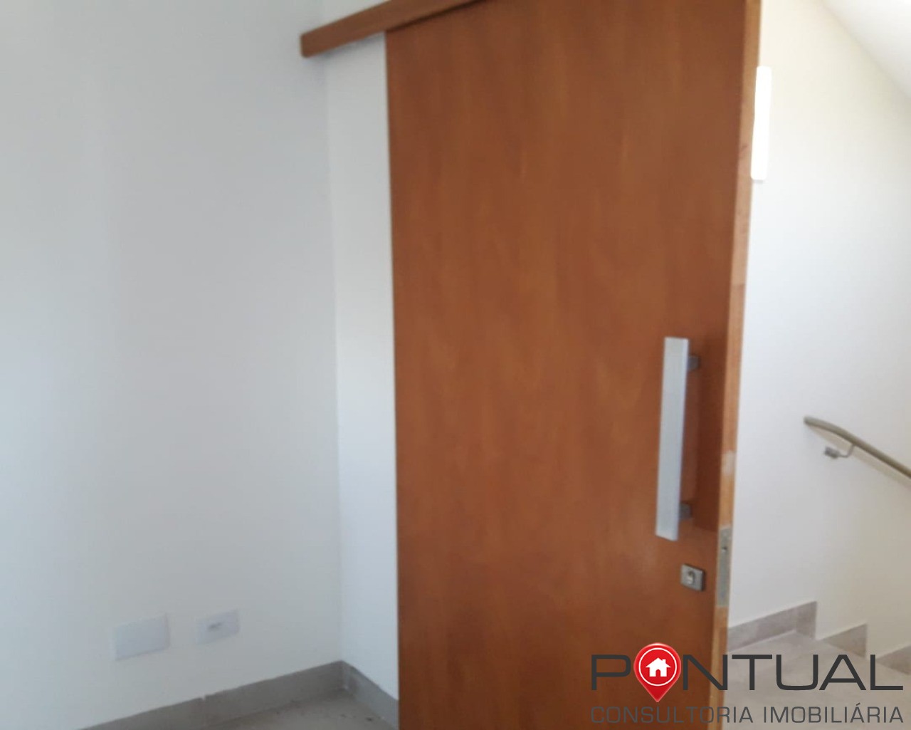 Apartamento à venda no Fragata, 2 dorms, perto da FAMEMA. Pontual Imóveis sua imobiliária em Marília.