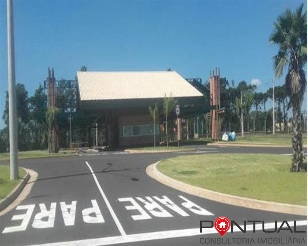 Terreno à venda em marília no condomínio village damha. Visi