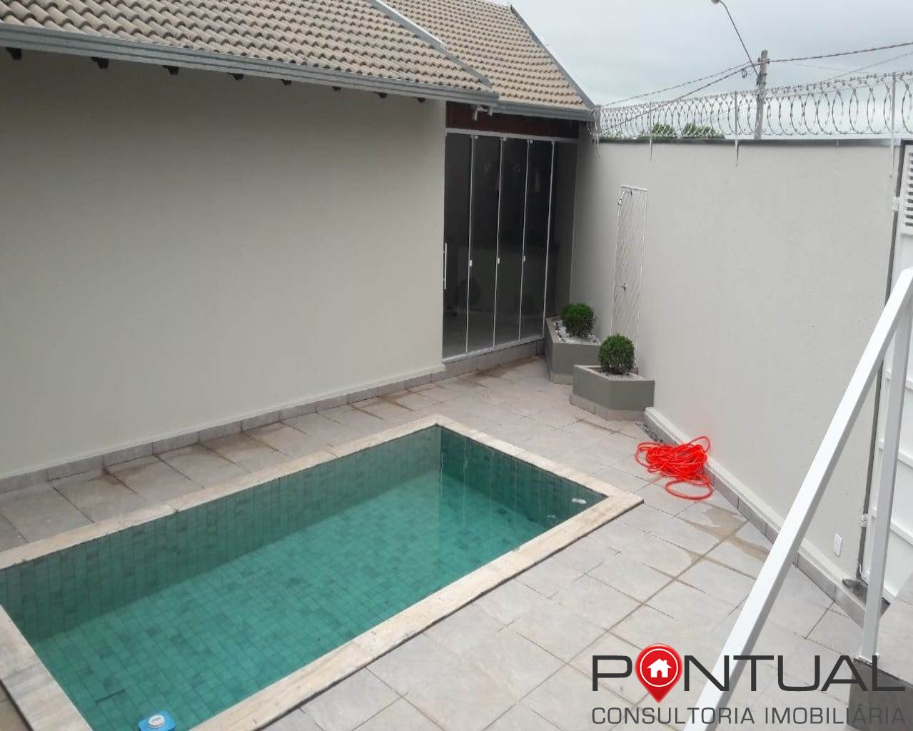 Casa 3 quartos jardim dom frei daniel tomasella - pontual im