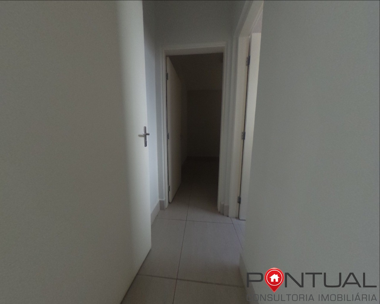 Salão Comercial para alugar Localizado no Centro, Marília SP. Venha conhecer.