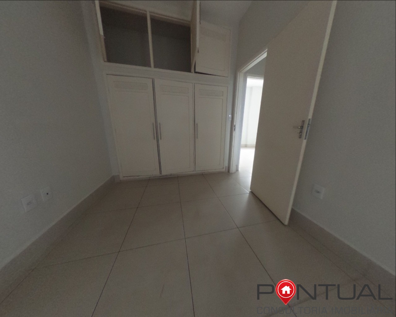 Salão Comercial para alugar Localizado no Centro, Marília SP. Venha conhecer.