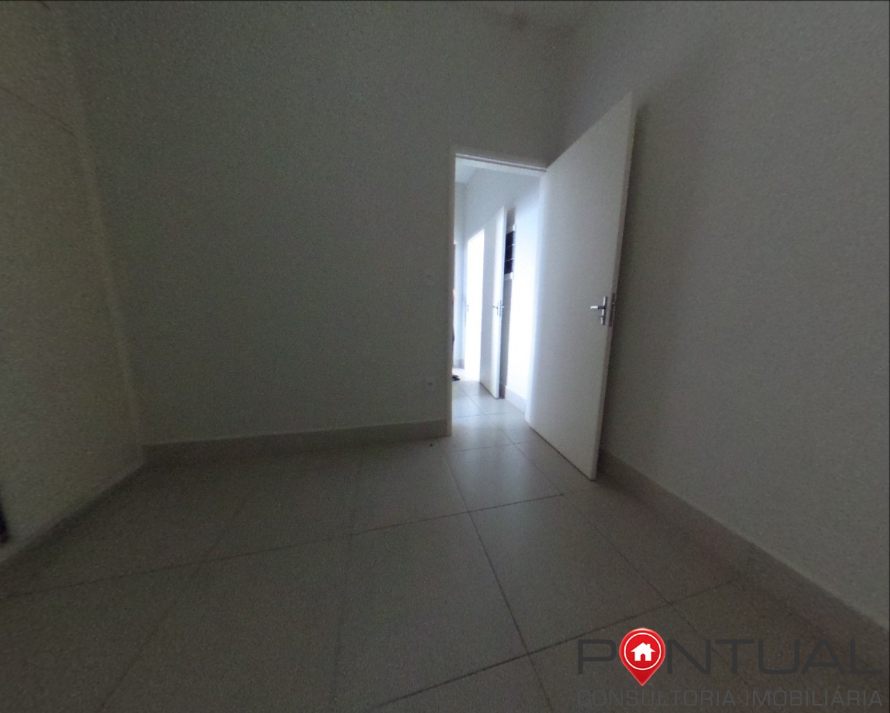 Salão Comercial para alugar Localizado no Centro, Marília SP. Venha conhecer.