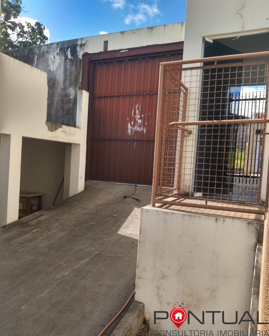 Salão comercial à venda 351m² Alto Cafezal Marília - Agende sua visita! Pontual Imóveis sua imobiliária em Marília