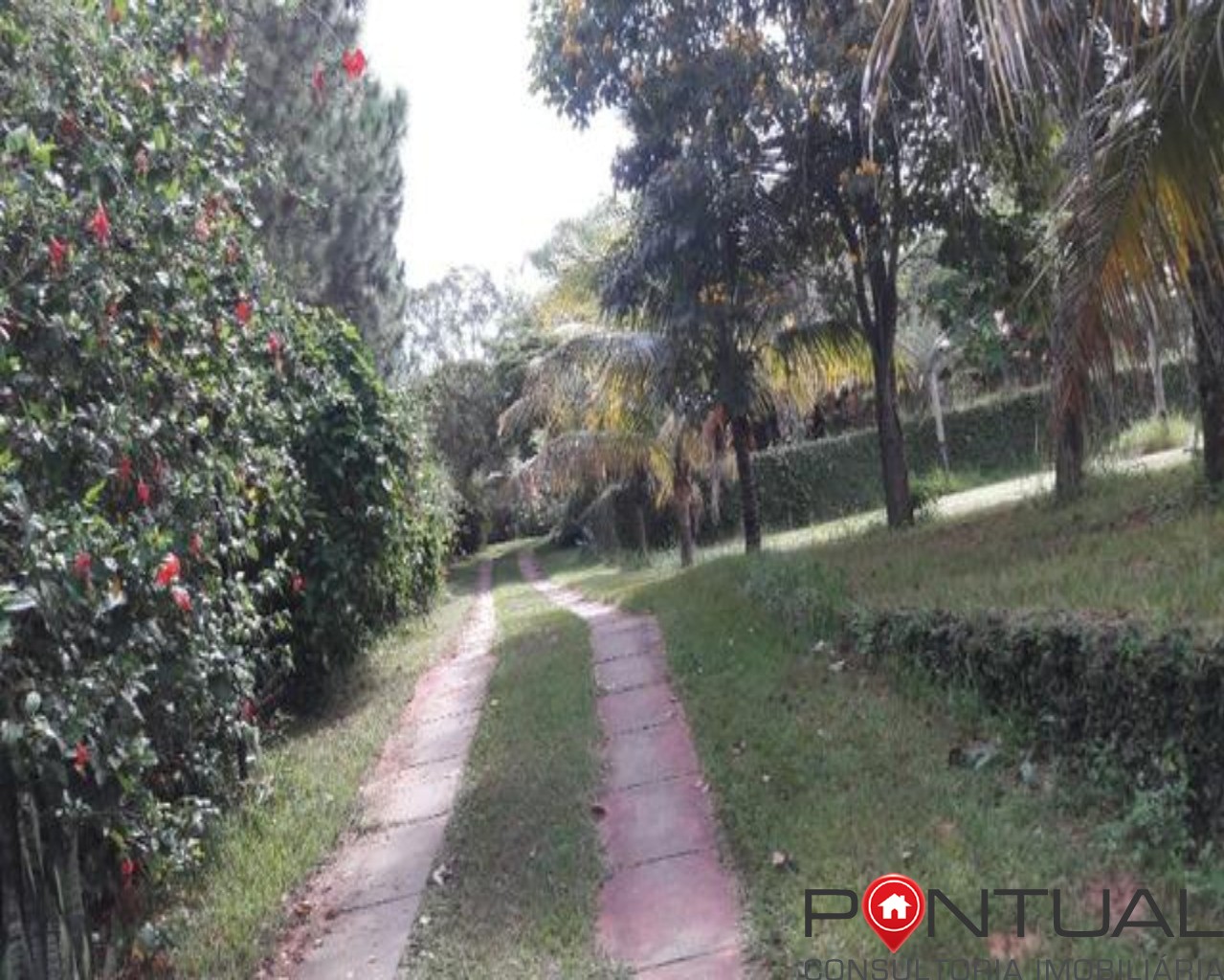 Chácara de luxo em condomínio com 3 quartos e 386m² em Marília-SP - Sítios de Recreio Santa Gertrudes