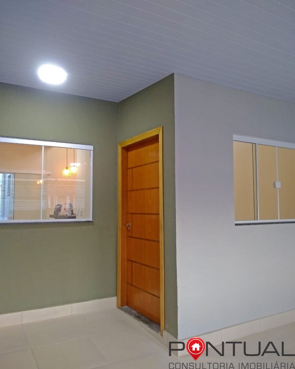 Casa Nova à Venda no Bairro Jardim Santa Antonieta em Marília. Venha visitar!