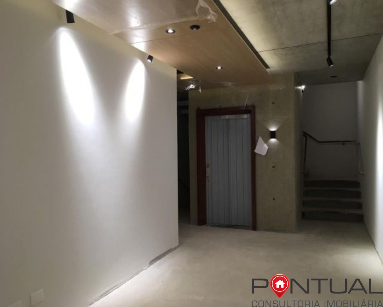 Studio à venda Carmelo 560, Fragata. Edifício verde perto da Av. Esmeraldas! Pontual Imóveis sua imobiliária em Marília.