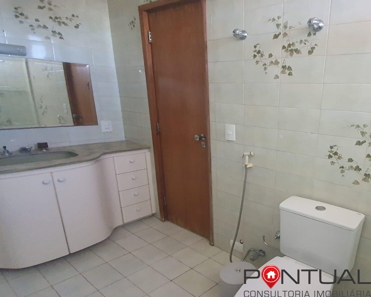 Apartamento em Marília Ed. João Paulo II. Centro da cidade! Agende visita.Ligue já!