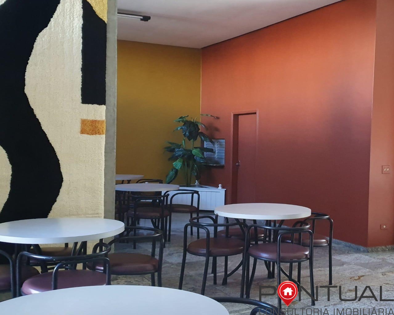 Apartamento em Marília Ed. João Paulo II. Centro da cidade! Agende visita.Ligue já!