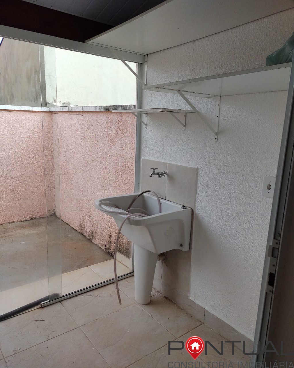 Casa em condomínio à venda em marília. Confira!