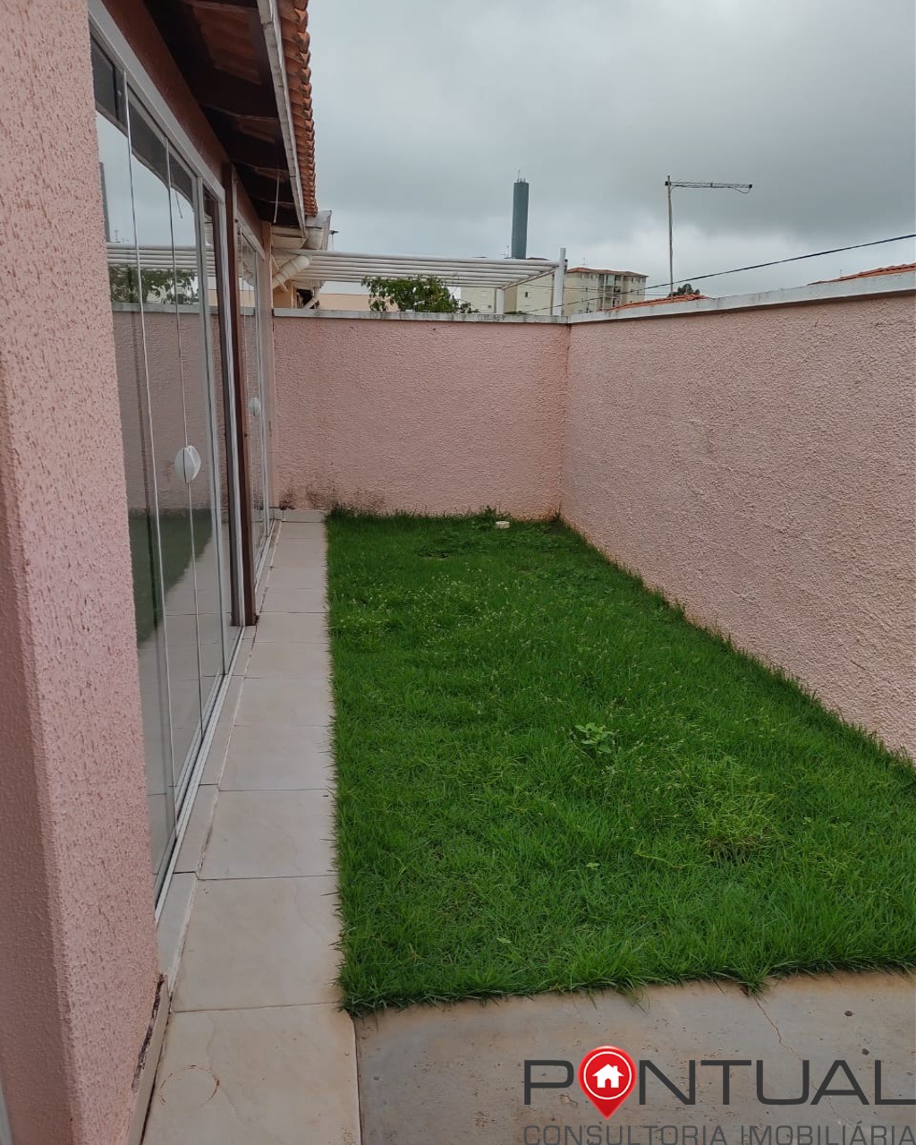 Casa em condomínio à venda em marília. Confira!