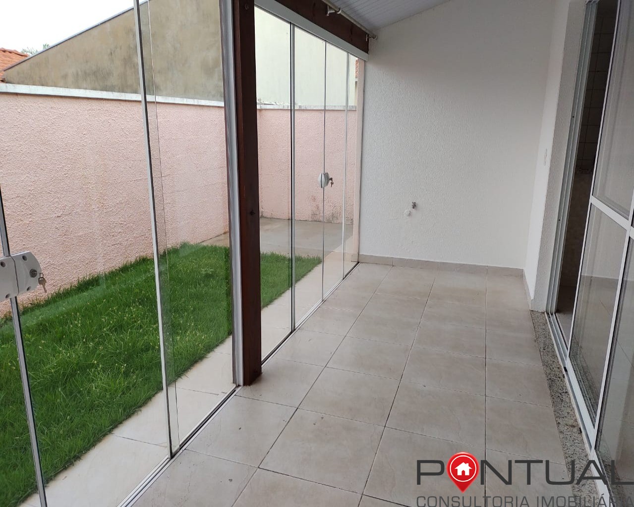 Casa em condomínio à venda em marília. Confira!