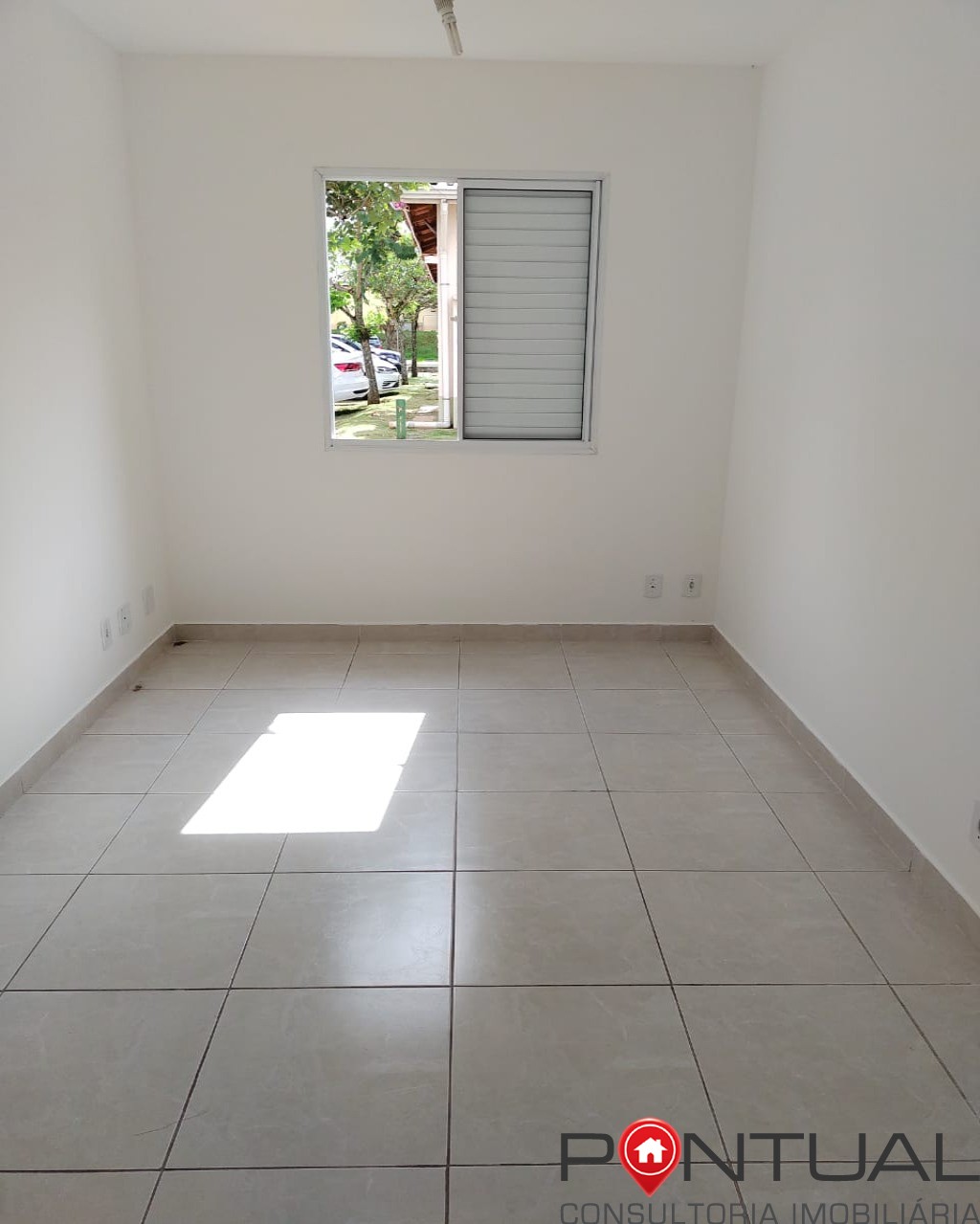 Casa em condomínio à venda em Marília. Confira!