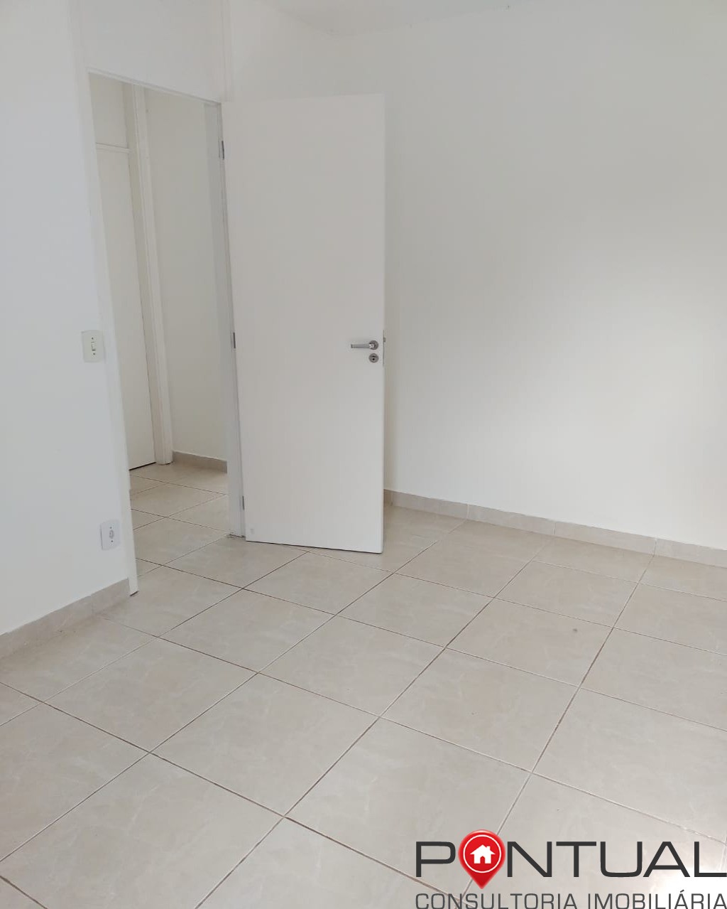 Casa em condomínio à venda em Marília. Confira!