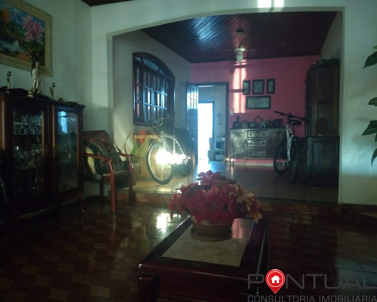 Casa à venda em marília bem localizada. Venha conhecer!