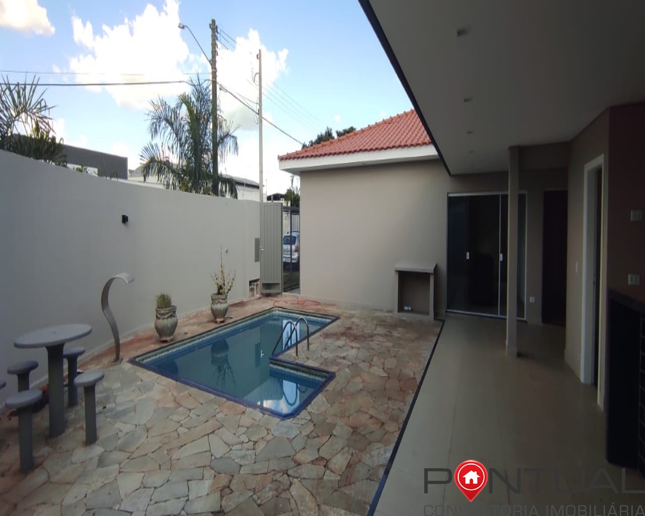 Casa à Venda Jardim Santa Gertrudes 3 Suítes Piscina Aquecida R$ 830mil - Excelente Localização! Pontual Imóveis sua imobiliária em Marília