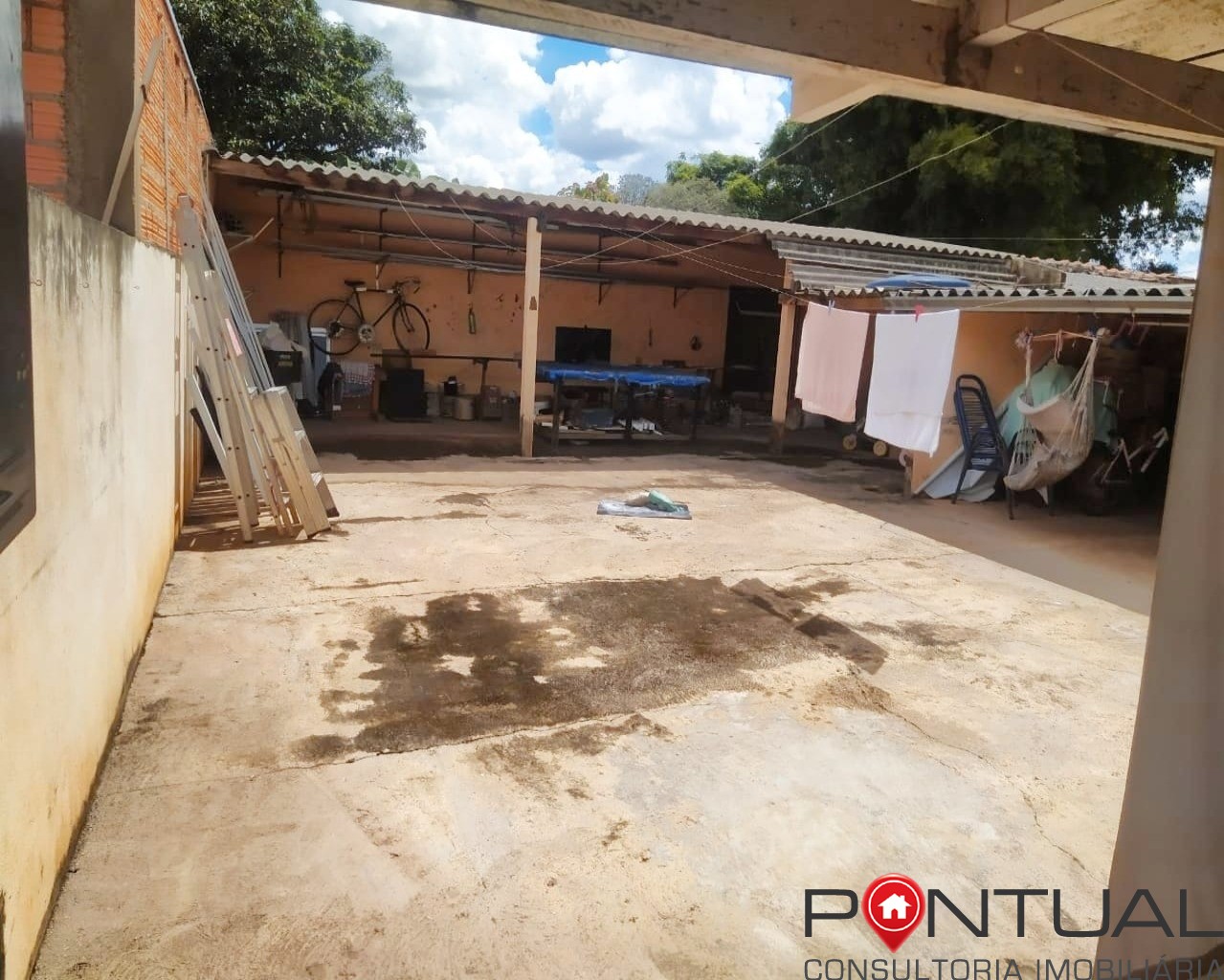 Casa à venda na cidade de ubirajara