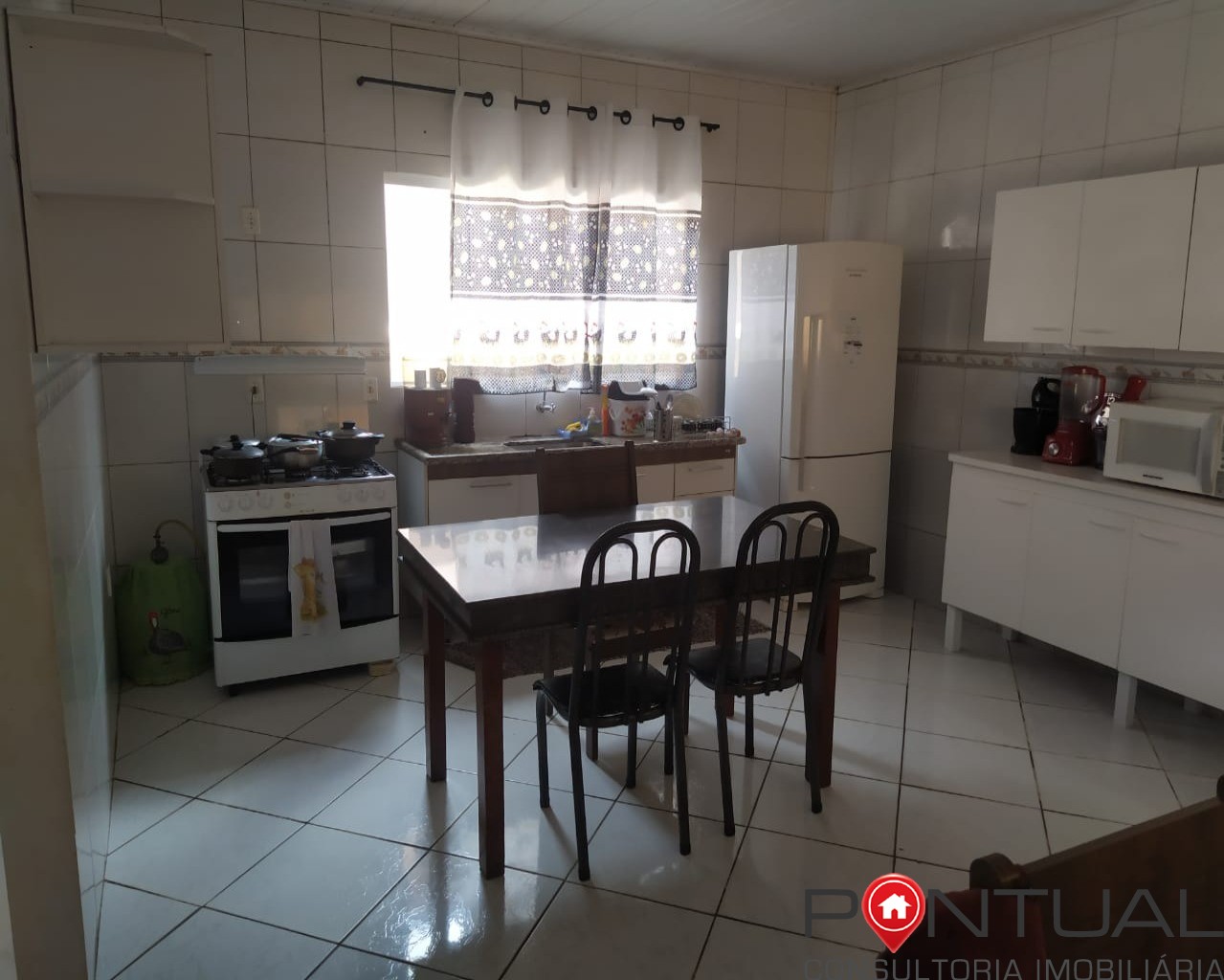 Casa à venda na cidade de ubirajara