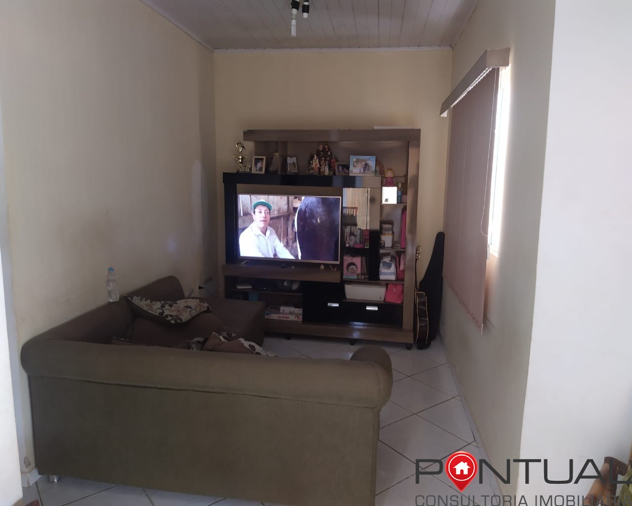 Casa à venda na cidade de ubirajara