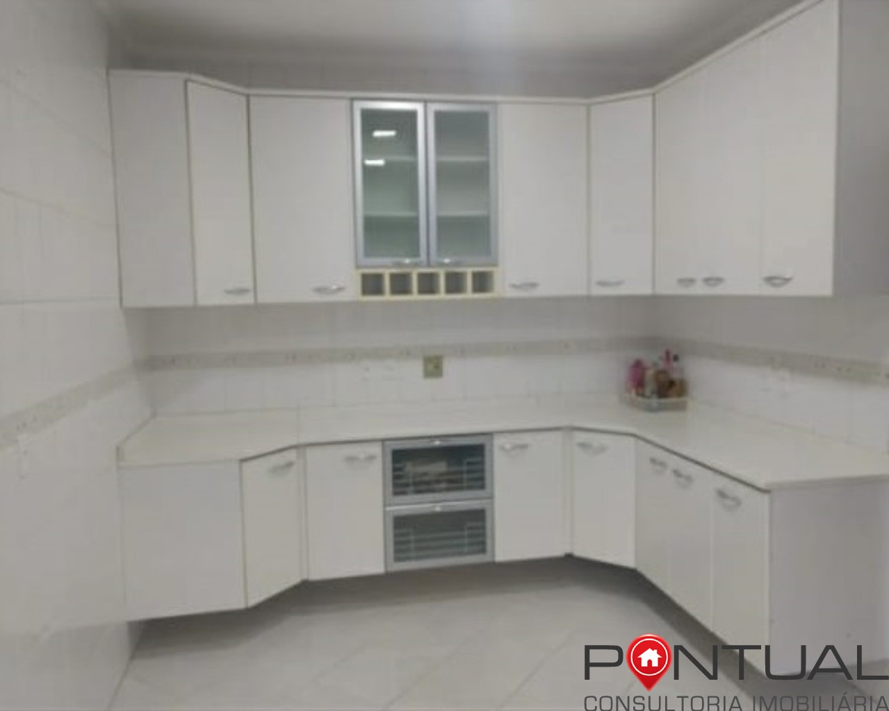 Belíssima Casa de Alto Padrão à Venda em SP