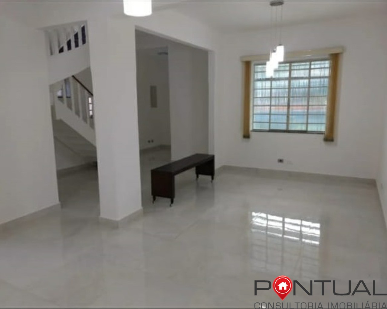 Belíssima Casa de Alto Padrão à Venda em SP