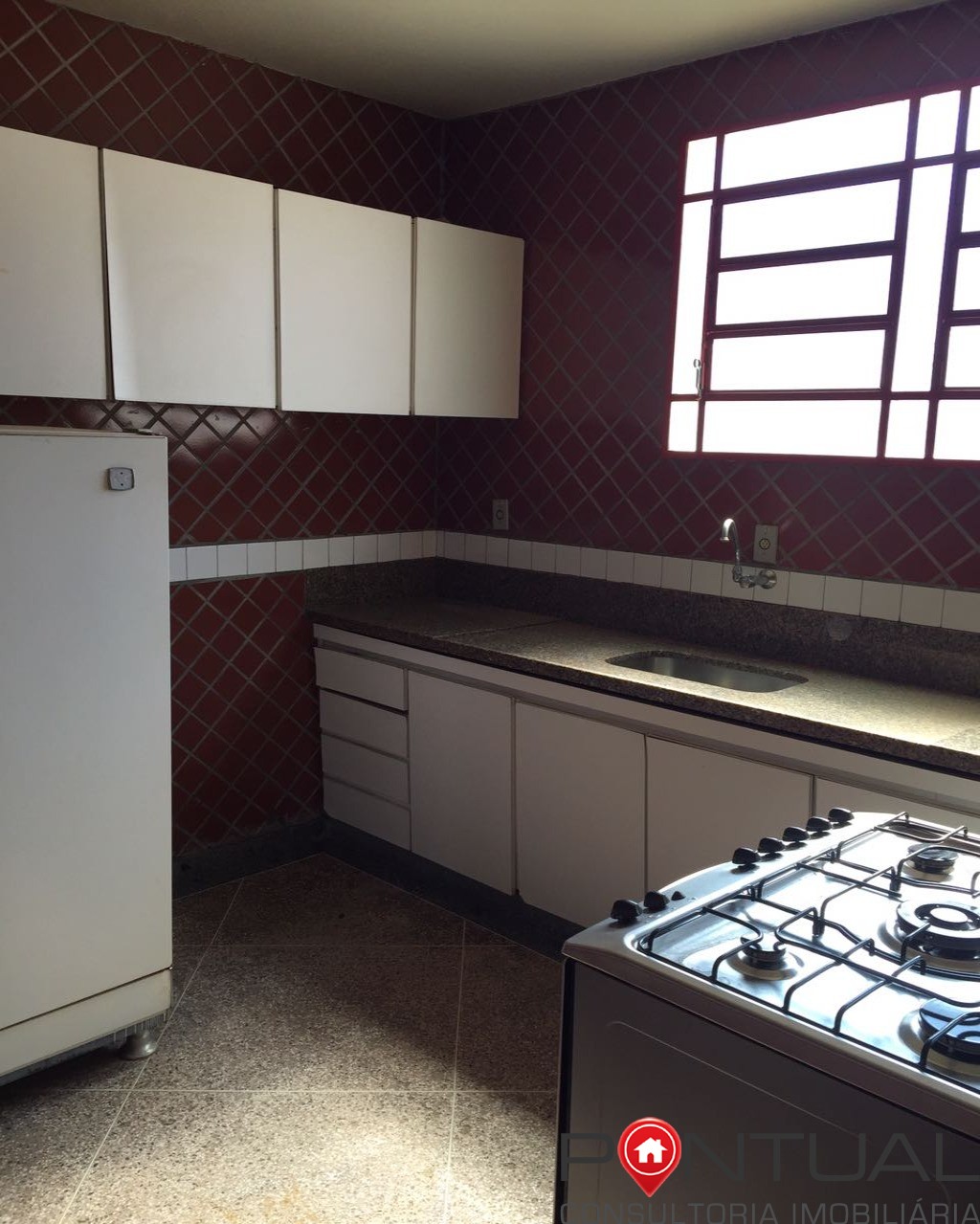 Amplo salão para venda bairro vila romana (aeroporto) em mar