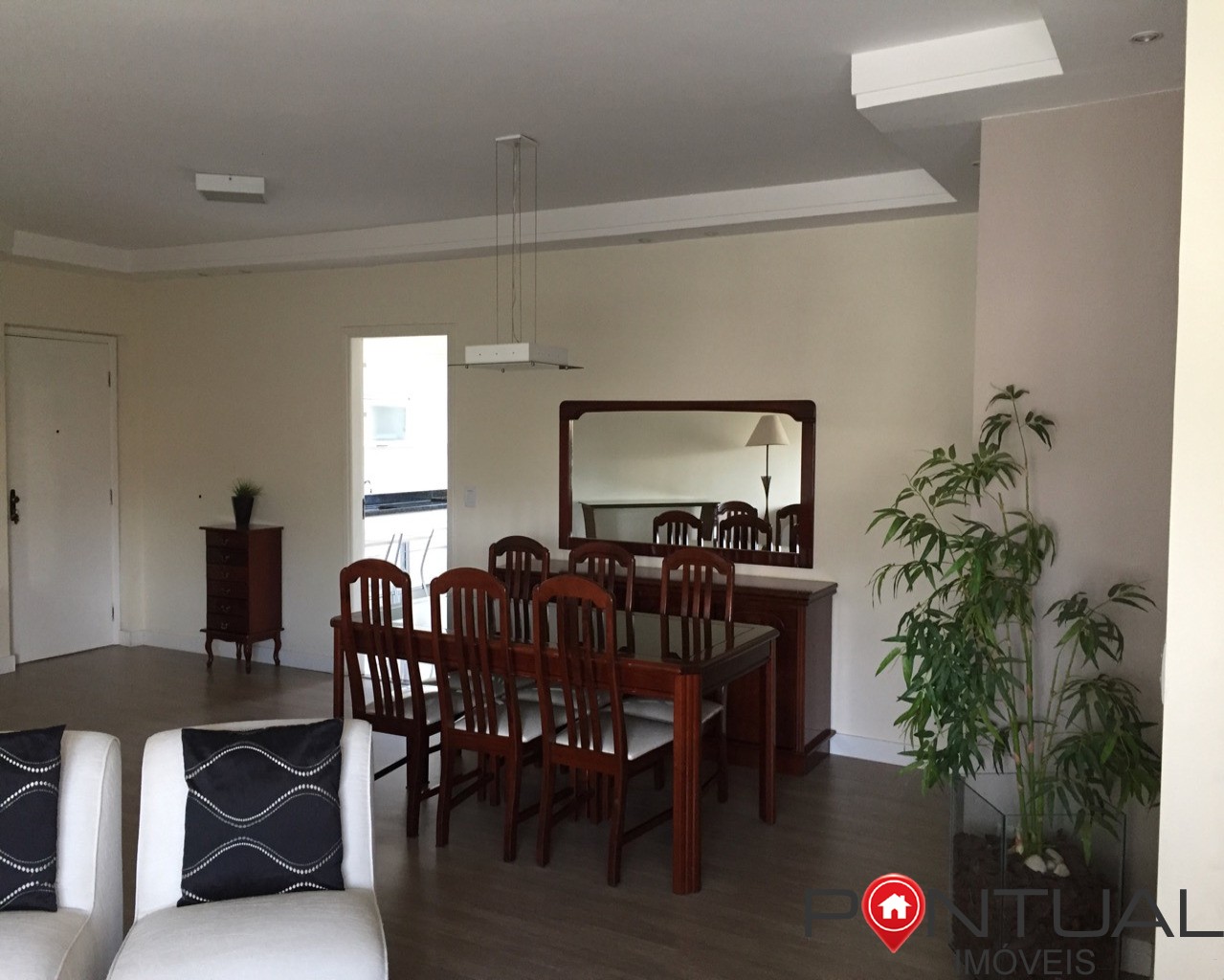 Apartamento a venda. Venha conhecer.