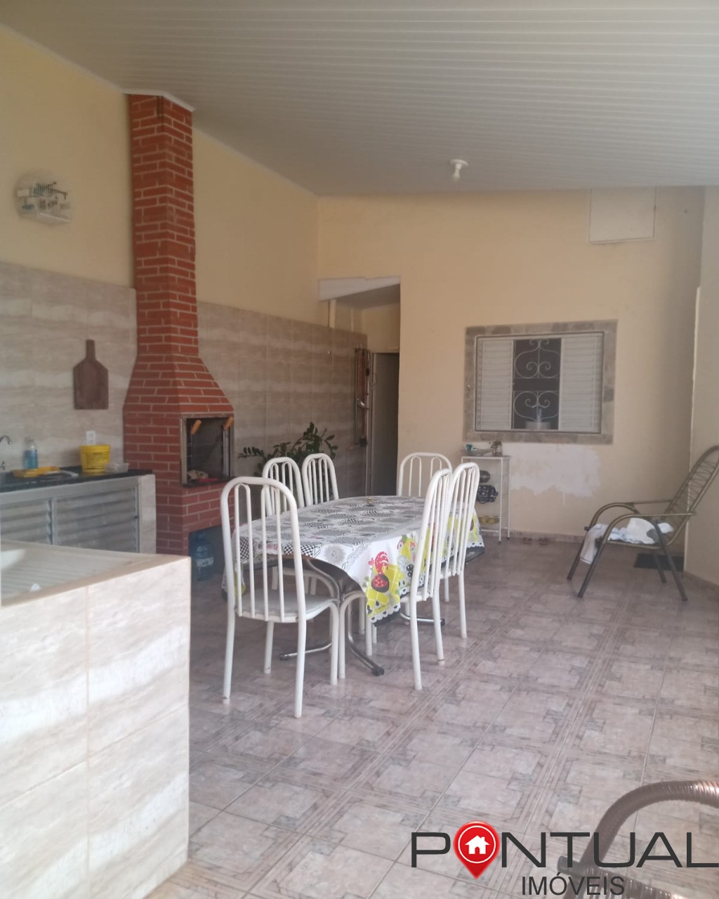 Casa à venda em Marília no bairro Palmital. Venha Visitar!