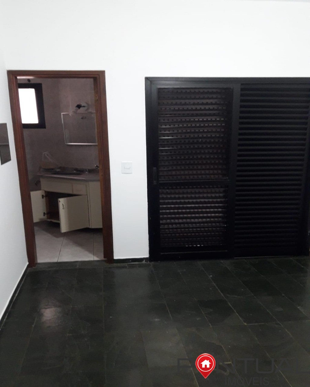 Apartamento para venda e Locação em Marília na área central