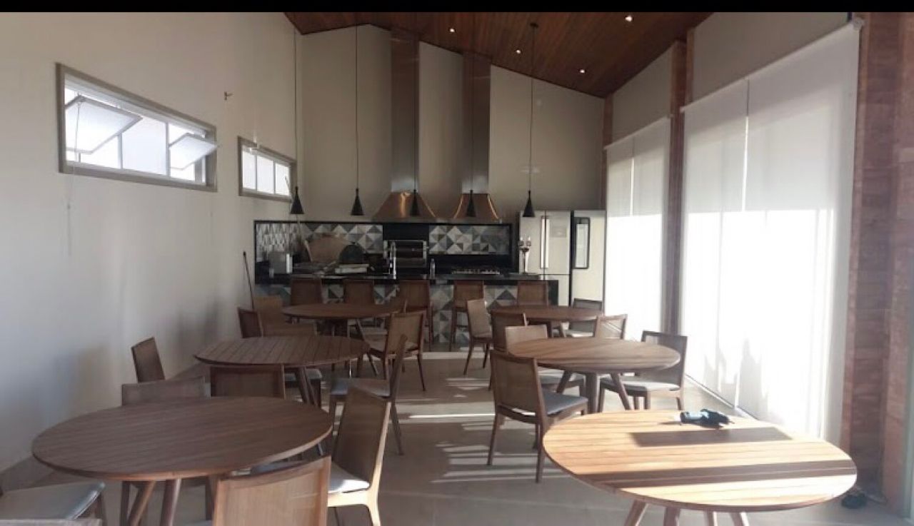 Terreno à venda condomínio village damha marília