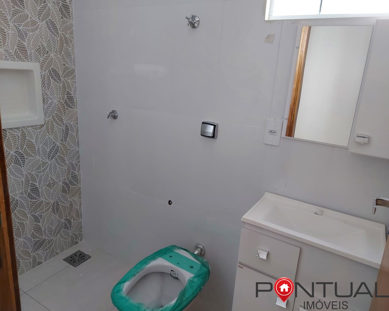 Casa de 3 Dorms (1 Suíte) à Venda em Marília no bairro Palmital Analisa Permuta! Pontual Imóveis sua imobiliária em Marília de confiança