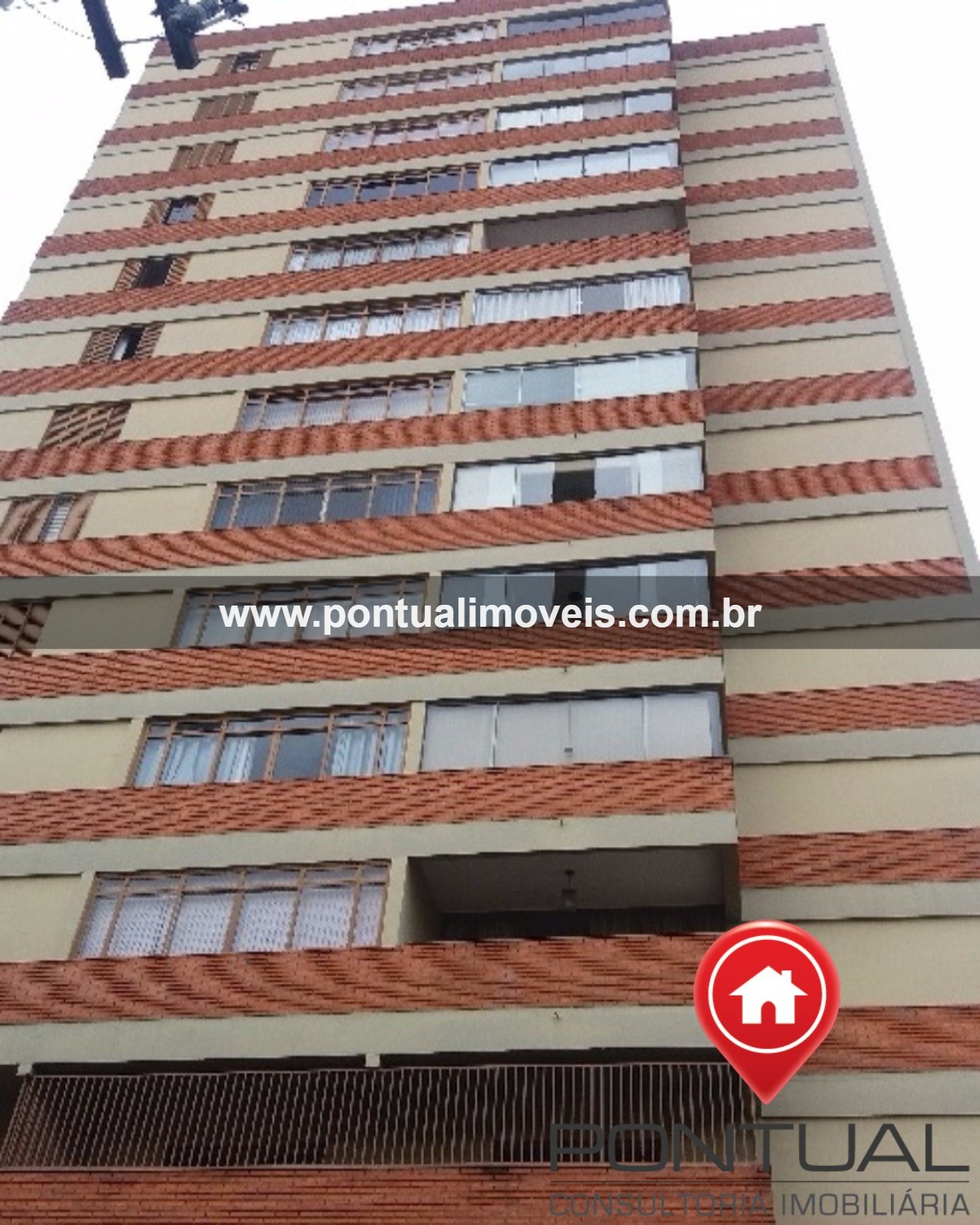 Apartamento à Venda no Centro de Marília SP, Ed. João Borgueti, 2 dorms, 127m². Aceita permuta! Fale já. Pontual Imóveis sua imobiliária em Marília.