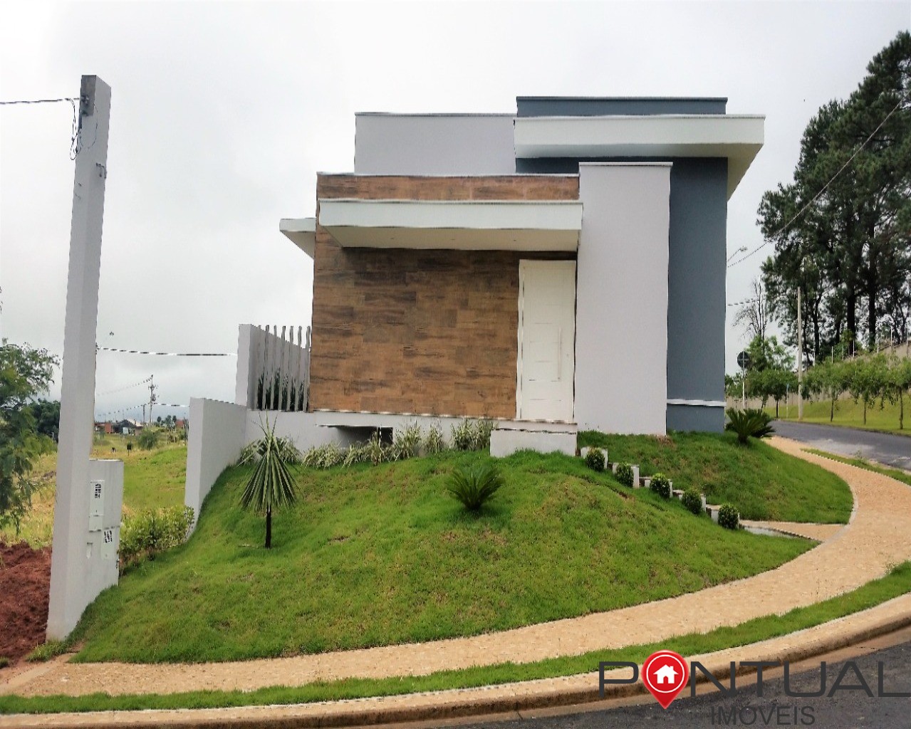 Casa à Venda Village Damha Marília 3 Suítes - Agende Sua Visita Hoje - Pontual Imóveis sua imobiliária em Marília