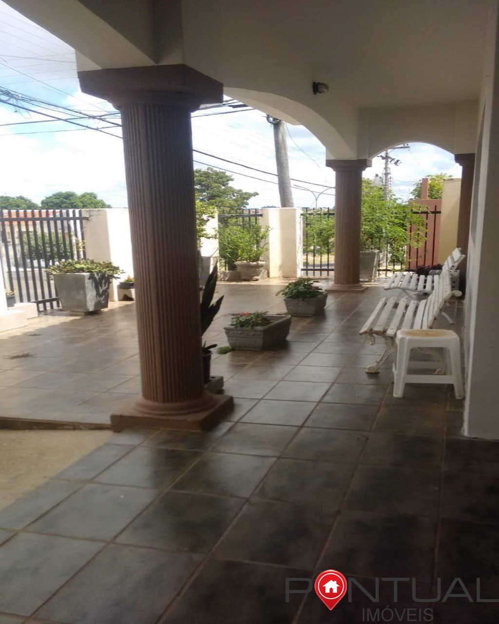 Casa à venda em marília no bairro jardim bandeirantes. Agend